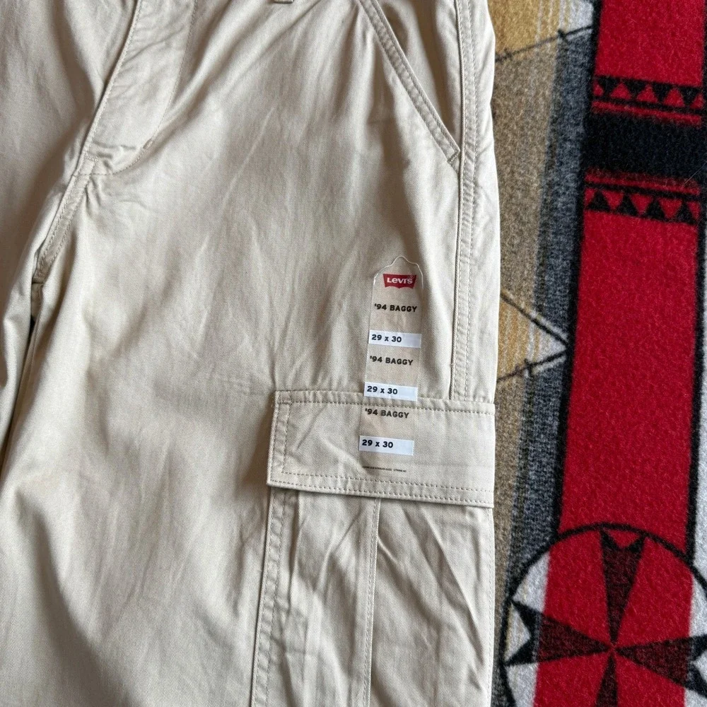Levis 94 Baggy Cargo Pants Mens 29x30 Tan Khaki Wide Leg Drawstring Hem New